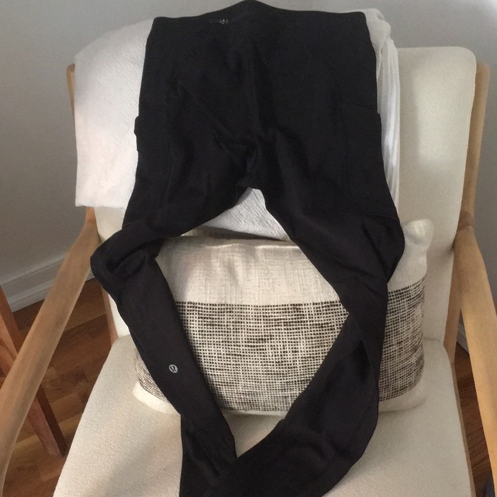 Lululemon - Picture 2 of 3